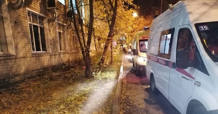 При пожаре в больнице Кирова погибли двое пациентов