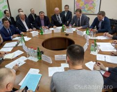 Проблему парковок и штрафстоянок обсудили в Ижевске