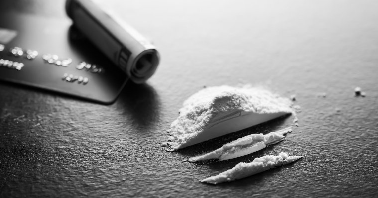 Полиция Удмуртии за 2022 год выявила более 1300 наркопреступлений и изъяла почти 19 кг наркотиков