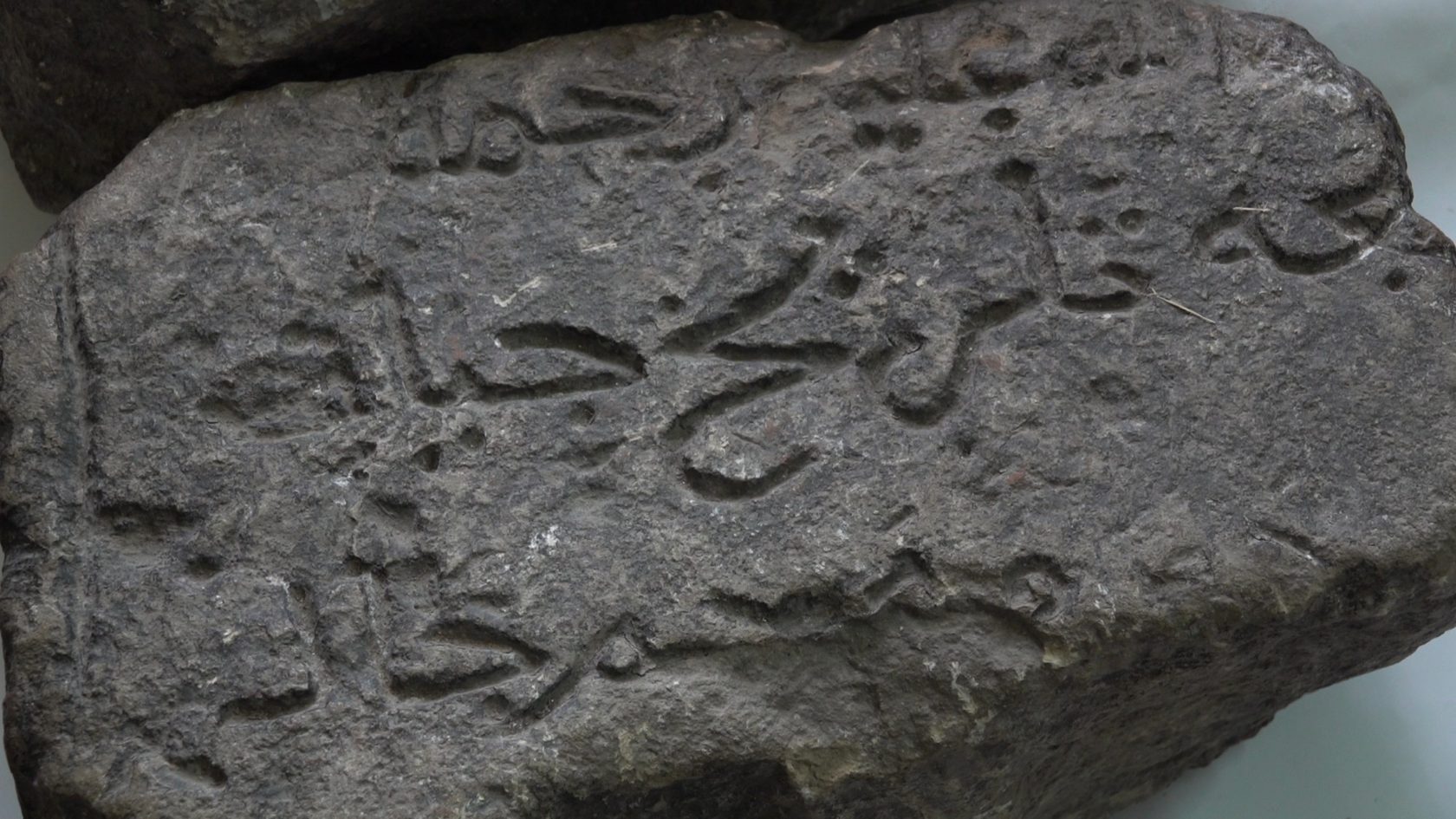 Древние обломки. Обломок древней статуи 5 букв. Обломок древнегреческой скульптуры. Обломок древней статуи 5 букв. Дворец хатра.