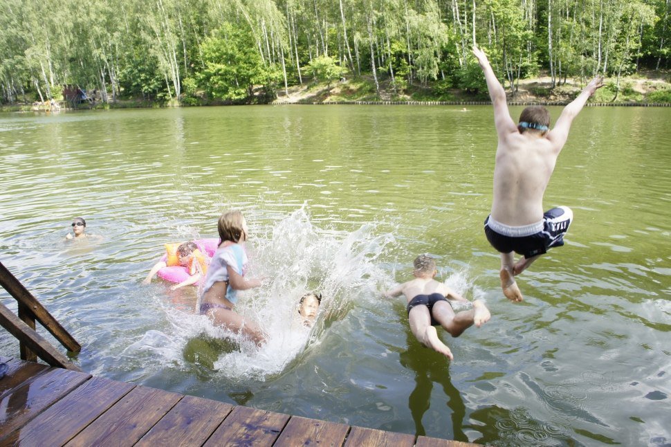 

Жителям Можги разрешили купаться в городском пруду

