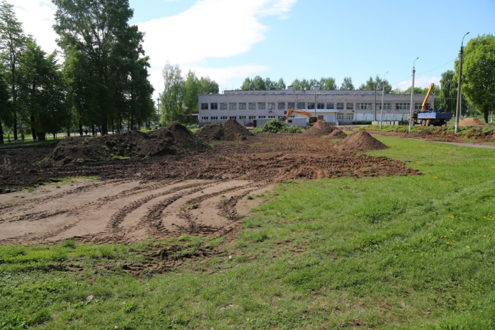 Стадион начали строить у школы №17 на улице Леваневского в Ижевске