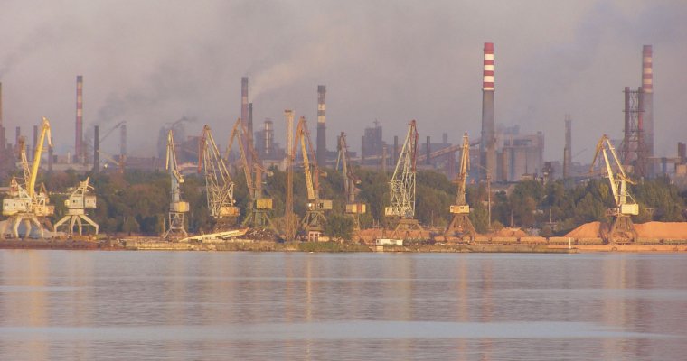 Глава Крыма назвал еще двоих возможных виновников загрязнения атмосферы