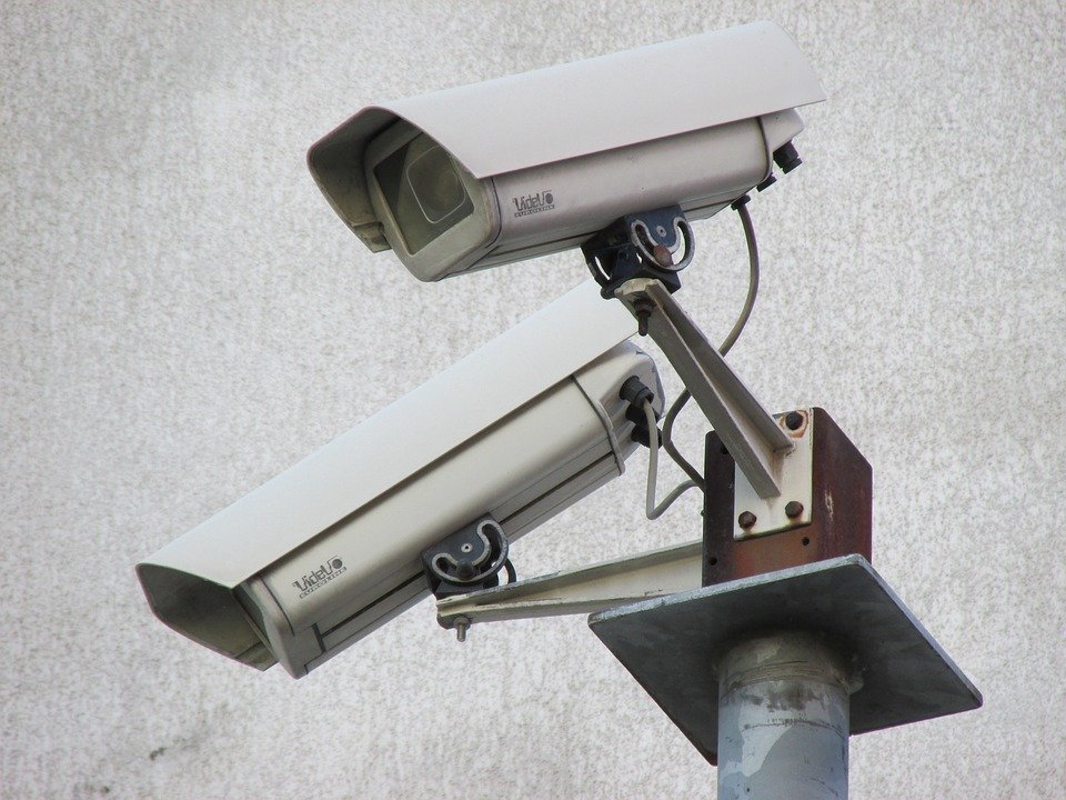 До конца года на территории шести школ Глазова появятся ограждения и камеры видеонаблюдения