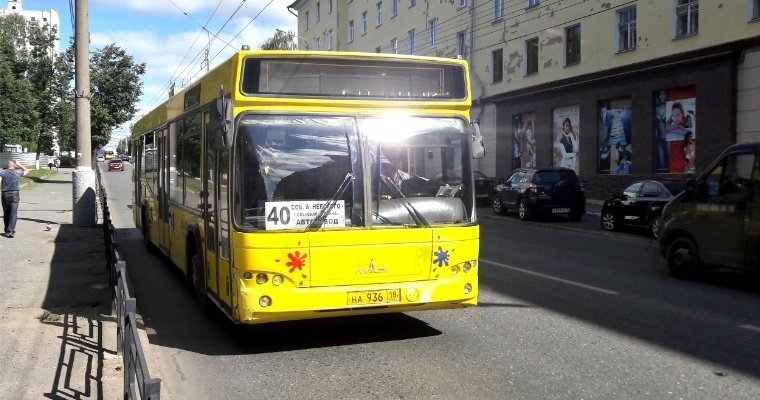 Ижевчане смогут отслеживать движение городских автобусов в Яндекс Картах