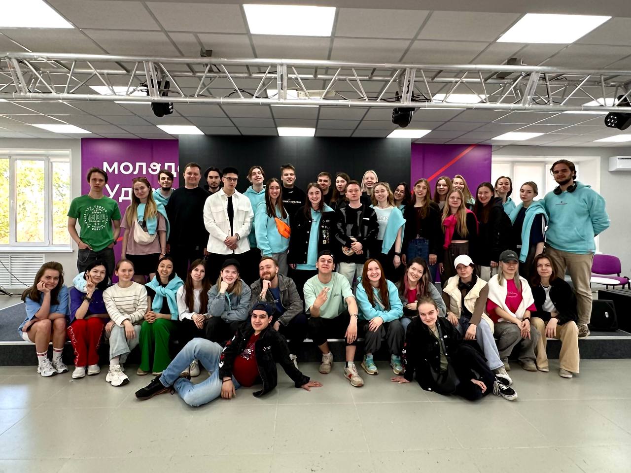 На фестиваль «Российская студенческая весна» отправились студенты из Удмуртии