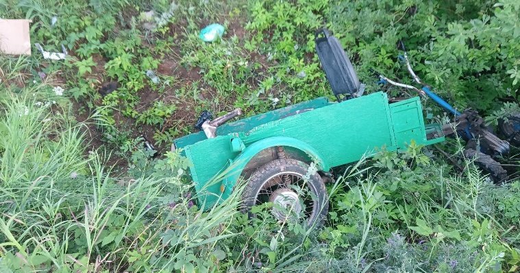 Пьяный водитель мотоблока устроил смертельное ДТП в Увинском районе 