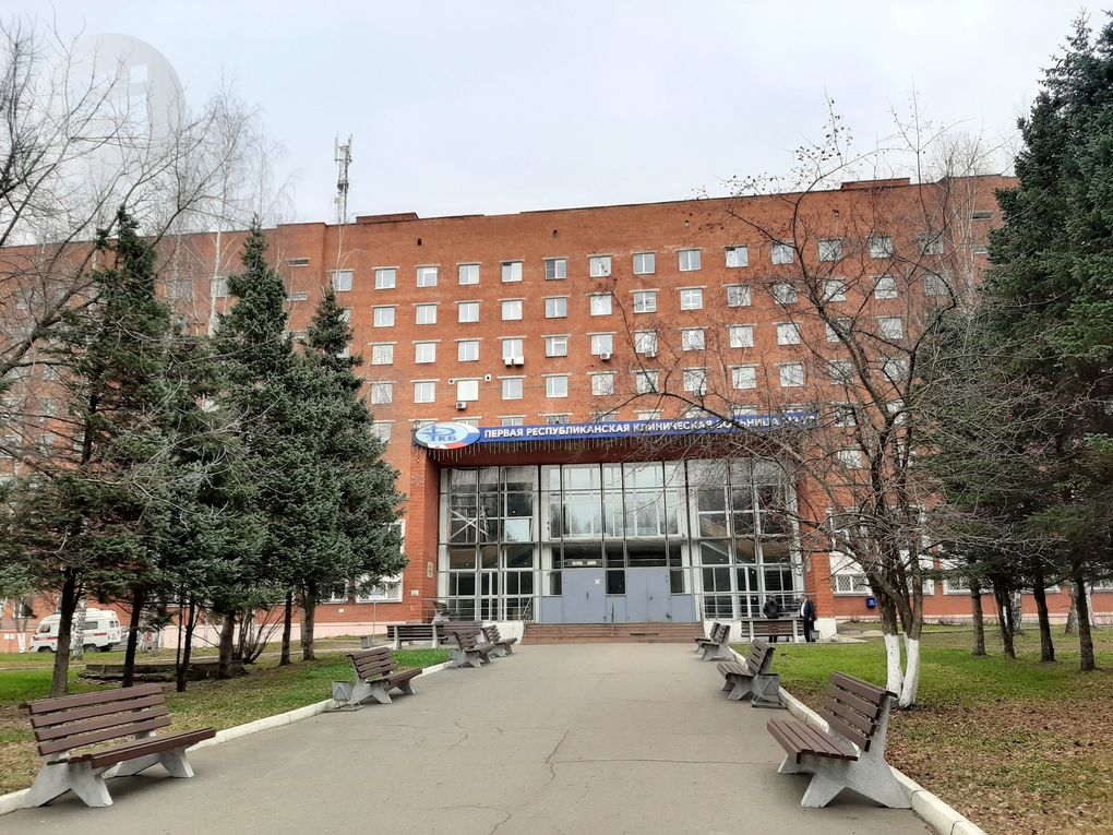 В Удмуртии выписали из больницы медбрата, на которого напал пациент с ножом