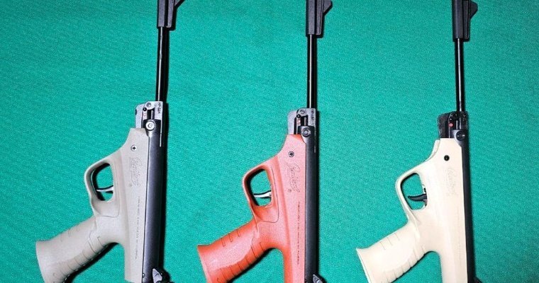 Популярный тренировочный пистолет МР-53М из Ижевска обрёл цветные рукоятки