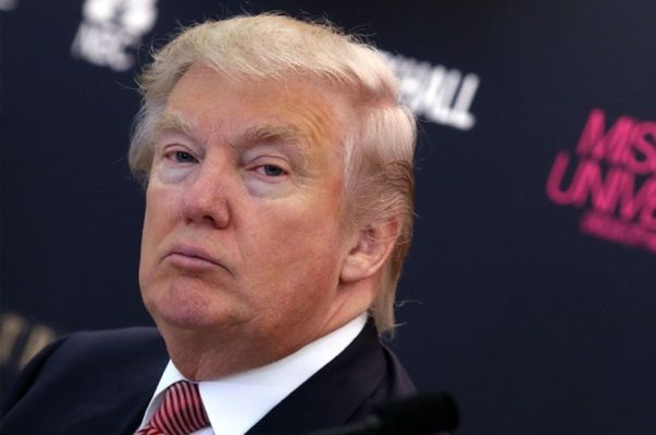 Самолет кандидата в президенты США Трампа совершил экстренную посадку