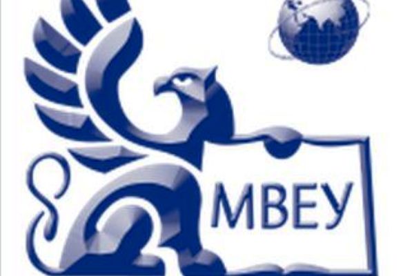 Карьеру молодых управленцев и политиков обсудят за круглым столом в Ижевске
