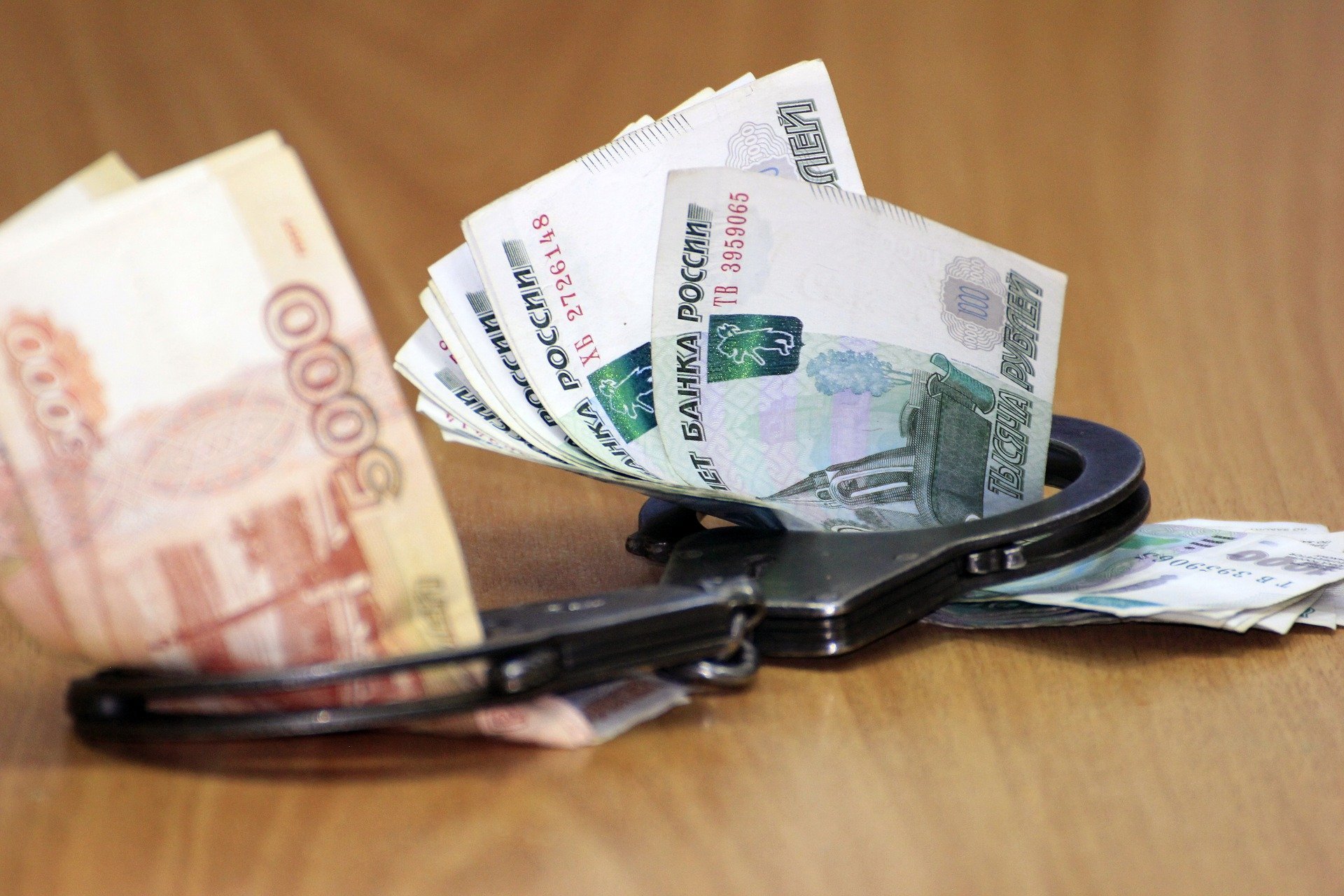 

Члена комиссии по закупкам в Ижевске заподозрили в подкупе

