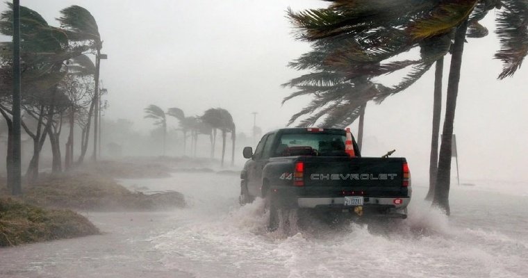 Не менее 20 жителей Филиппин стали жертвами тропического шторма «Меги»