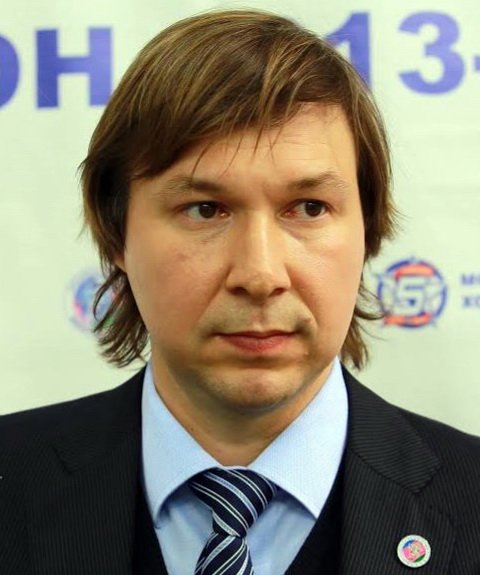 Главным тренером хоккейного клуба «Ижсталь» стал Рамиль Сайфуллин