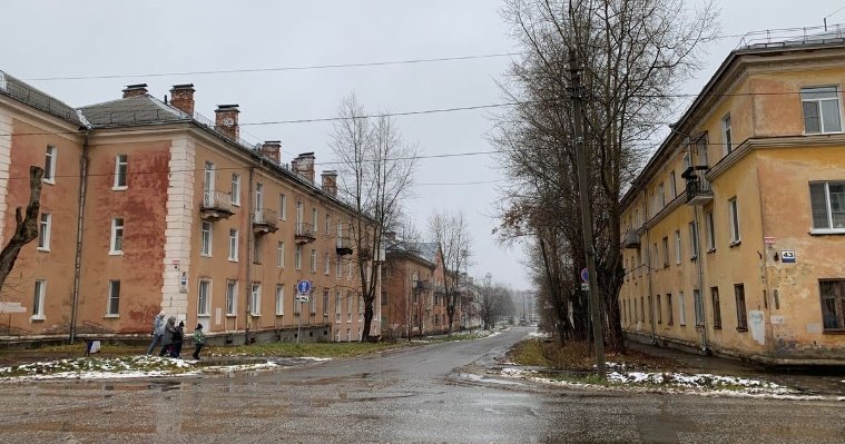 Картина дня: планы на реновацию в Глазове и снижение тарифов на электроэнергию для операторов связи в Удмуртии