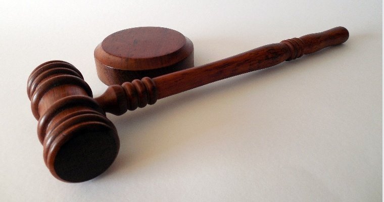 Виновного в злоупотреблении полномочиями экс-начальника «Службы гражданской защиты Удмуртской Республики» освободили от наказания