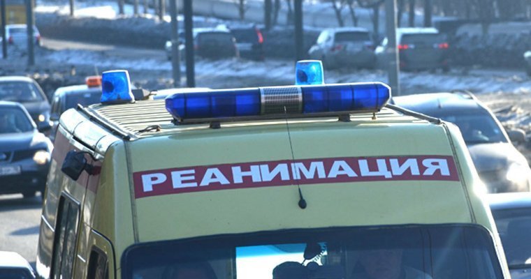 Маршрутка столкнулась с трактором на улице 10 лет Октября в Ижевске