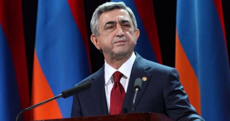 Серж Саргсян ушел с поста премьер-министра охваченной протестами Армении