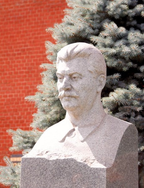 После освящения памятника Сталину в Великих Луках епархия проведет проверку