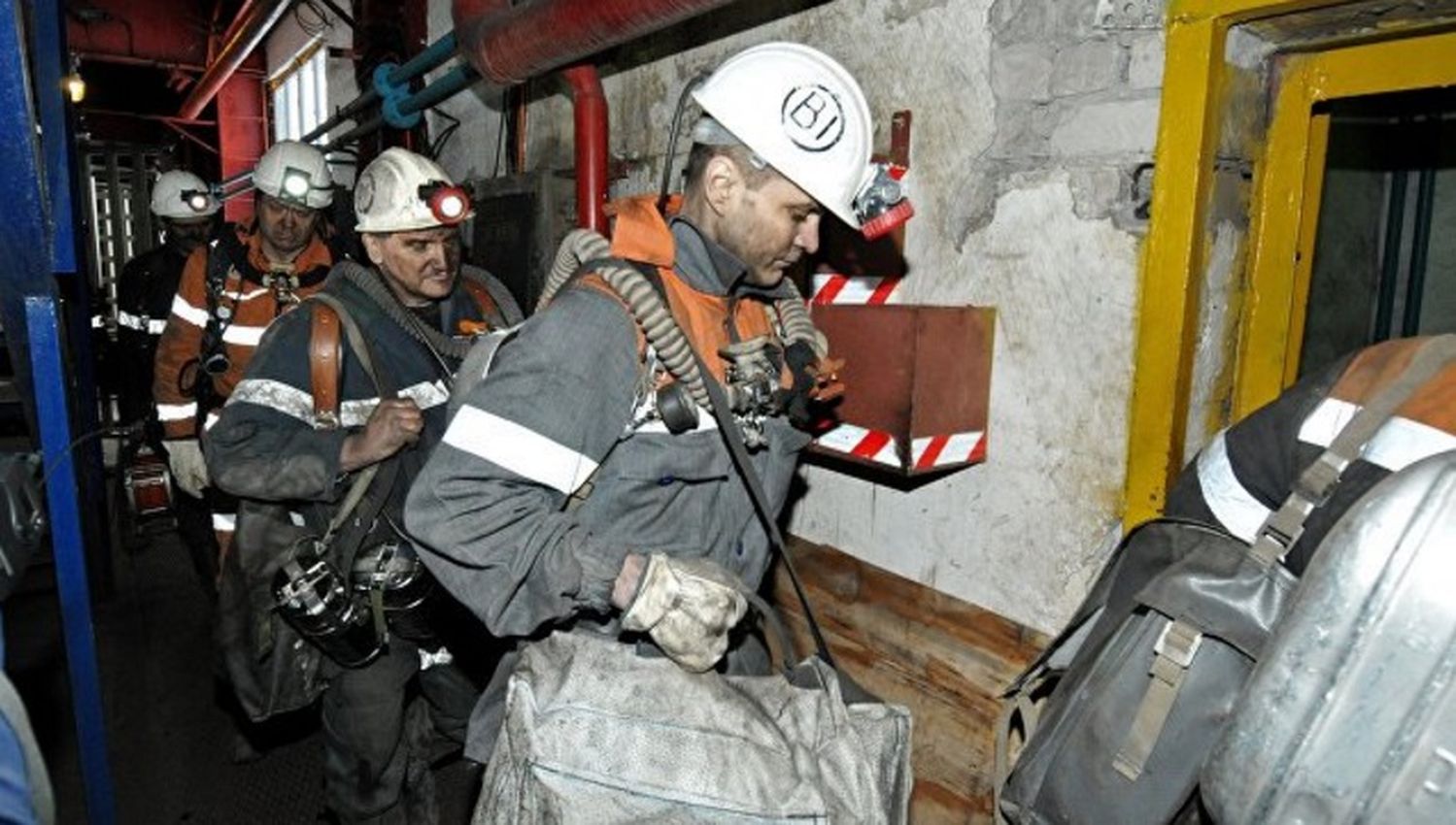 Под завалами в шахте в Челябинской области нашли тело второго горняка