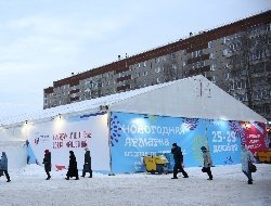 Готовимся к празднику: большая Новогодняя ярмарка приглашает жителей Ижевска за покупками
