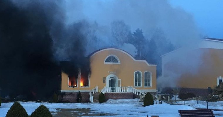 Животные погибли при пожаре в частном зоопарке под Тверью