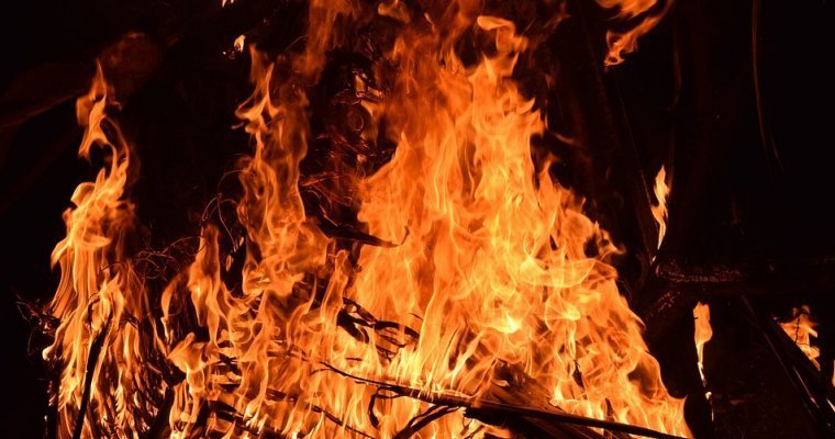 7 человек погибли при пожаре в Калужской области
