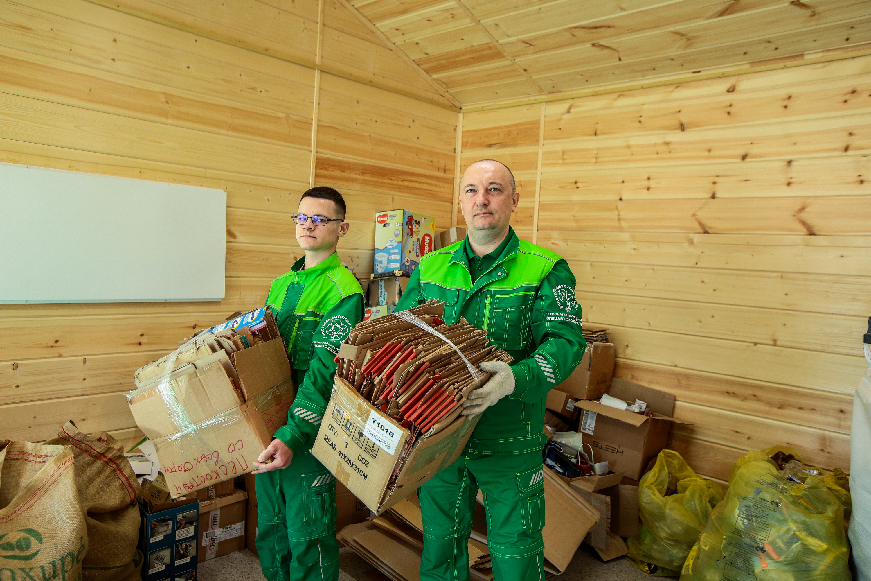 Миллион тонн отходов на переработку от ижевчан и отключение света в Запорожской области: новости к этому часу