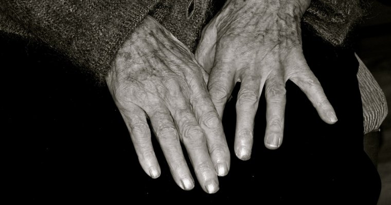 В Санкт-Петербурге психически нездоровый мужчина убил 93-летнюю блокадницу