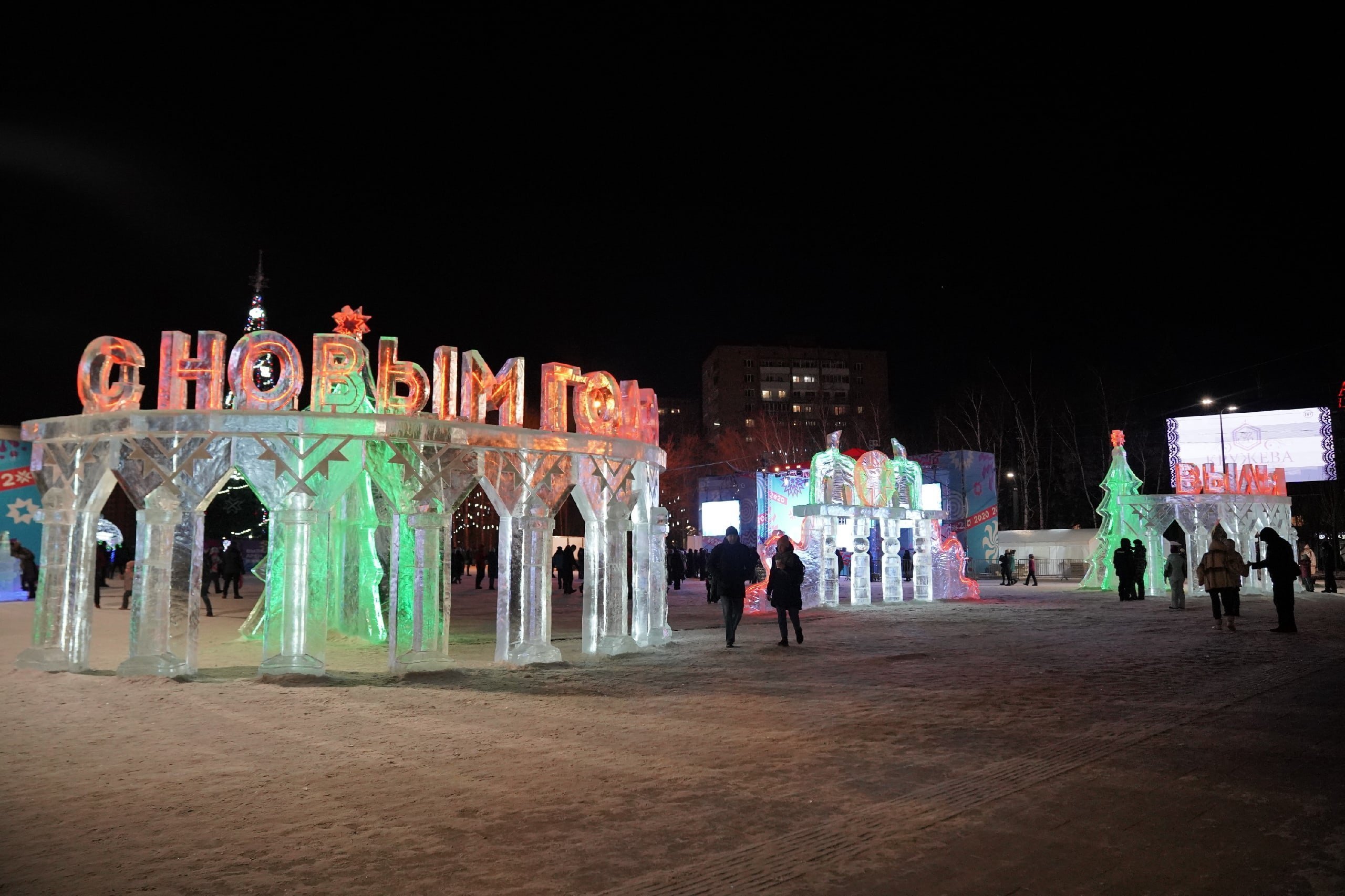 На Центральной площади Ижевска в новогодние праздники выступит артистка Клава Кока