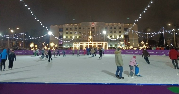 Режим работы: в Ижевске открыты 22 ледовых катка 