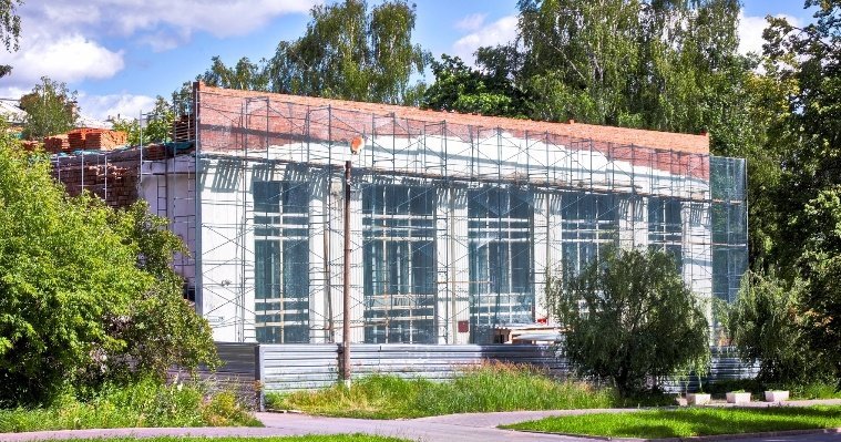 В Ижевске начался ремонт бывшего Дома радио