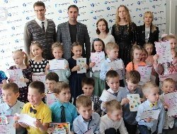 В Ижевске наградили финалистов конкурса «Первое открытие — 2022»