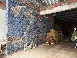 Итоги дня: вопрос сохранение мозаики в ижевском ЛД «Ижсталь» и тайна грибка на ясенях вдоль улицы Ленина 