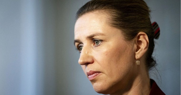 Нет времени: премьер Дании в третий раз отменила собственную свадьбу