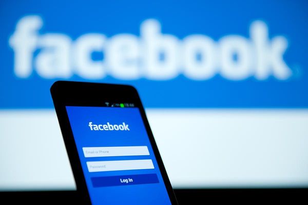 Приложение Facebook уличили в прослушивании пользователей в США