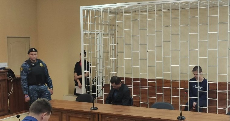 Убившую отца и стрелявшую в детсаду жительницу Красноярска приговорили к 17 годам колонии