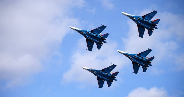 «Русских витязей» не будет: в Ижевск прилетит пилотажная группа «Соколы России»