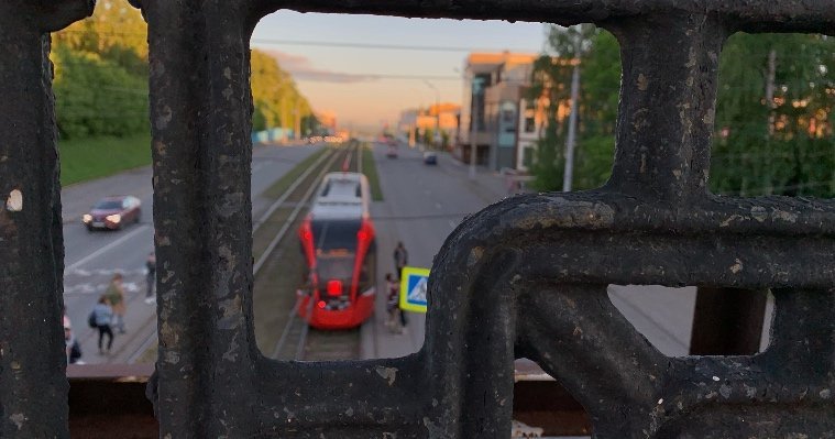 На улице Карла Маркса в Ижевске закончили ремонт трамвайных путей