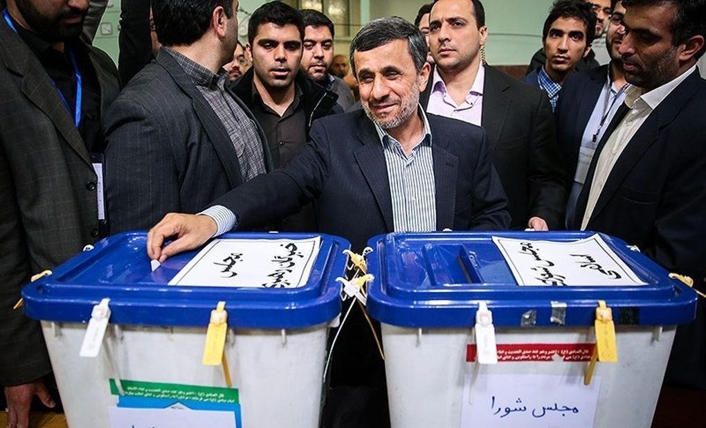 Махмуд Ахмадинежад вновь захотел стать президентом Ирана