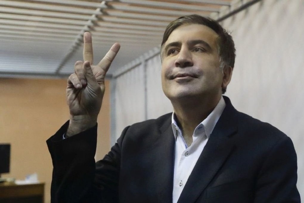 СМИ распространили видео с сидящим в контейнере Саакашвили