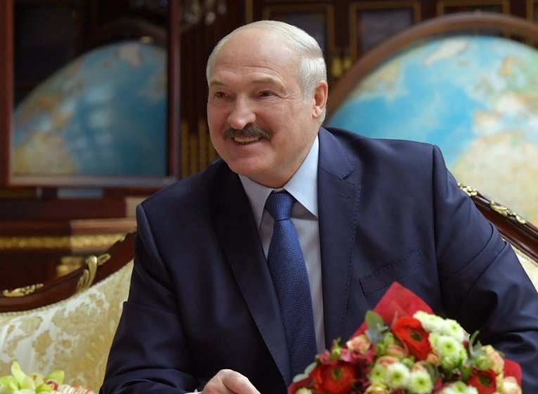 Лукашенко заявил о напряжённой военно-политической обстановке на границах Белоруссии