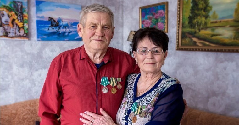 Супруги из Можги получили юбилейные медали «50 лет Байкало-Амурской магистрали»