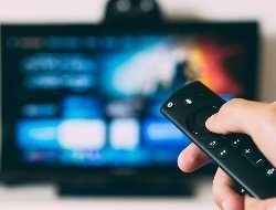 Шифр праздника: киноновинки декабря в видеосервисе Wink