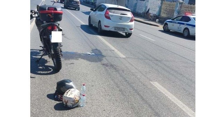 15-летний подросток пострадал в столкновении легковушки и мотоцикла в Ижевске