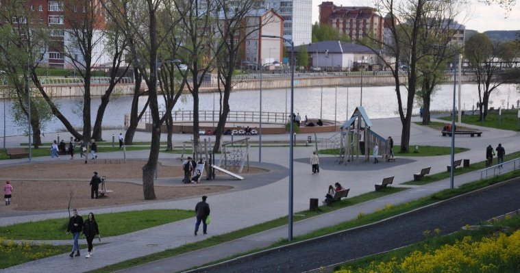 Жители Воткинска могут оценить благоустройство трёх общественных пространств