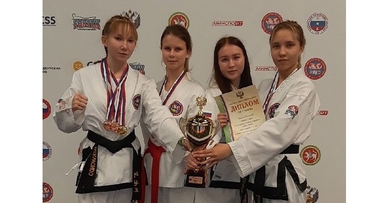 Юная спортсменка из Удмуртии стала чемпионкой России по тхэквондо
