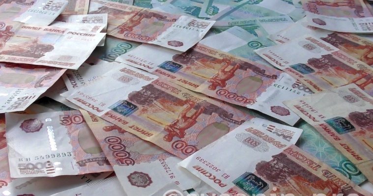 Супруги из Камбарки лишились 2,5 млн рублей, пытаясь заработать на брокерской платформе