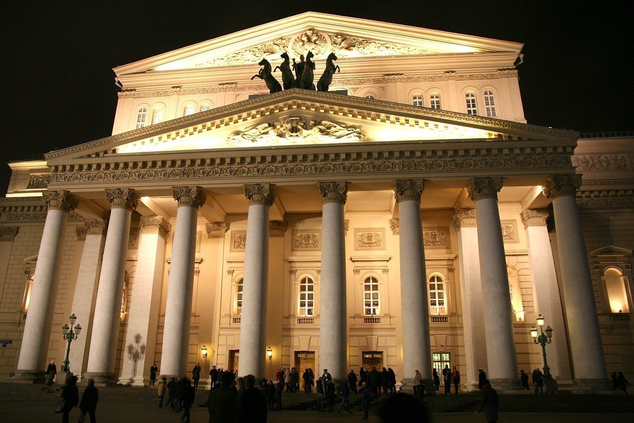 

Во время спектакля в Большом театре Москвы погиб артист

