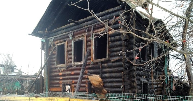 В Ижевске при пожаре в частном доме погиб 88-летний пенсионер